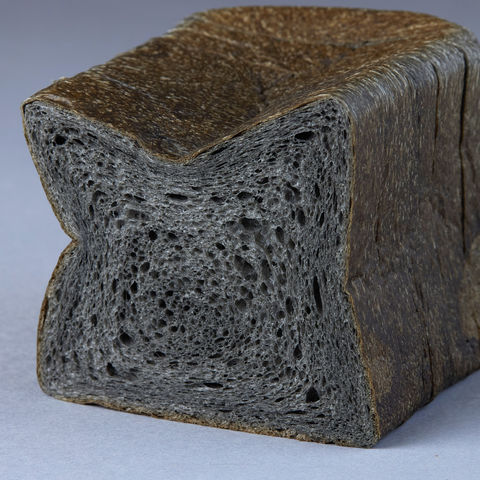 わたし整うパン　（麻炭）